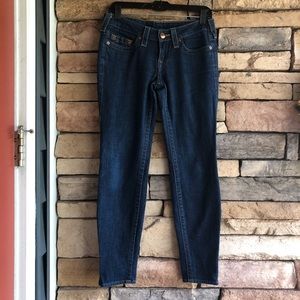 True Religion blue denim stretch jeans zipper bottoms 28
